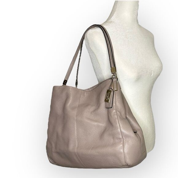 Coach Madison Large Phoebe Pebbled Leather Shoulder Bag Lavender Gray w/ Dustbag - Picture 2 of 14